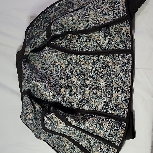 Briggs New York Quilted Jacket Brown Women's 12 Paisley Lining - Picture 5 of 10